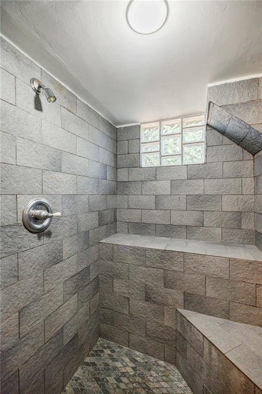 Building Photo - 1716 Beacon Hill Blvd NE