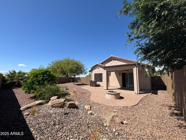 Building Photo - 2225 Pecos Ct