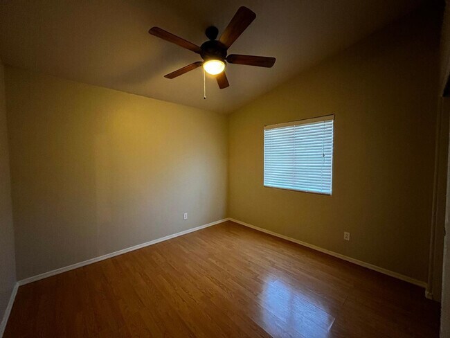 Building Photo - 8802 E University Dr