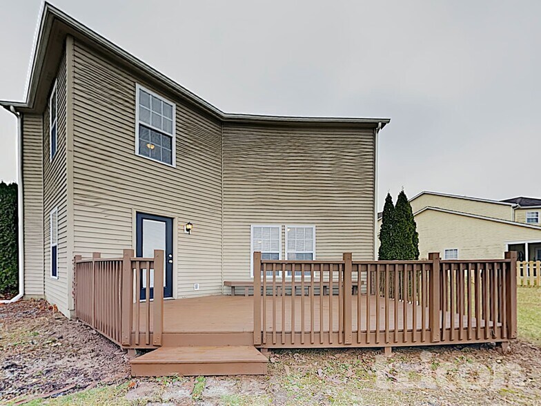 Building Photo - 2018 Bailey Cir