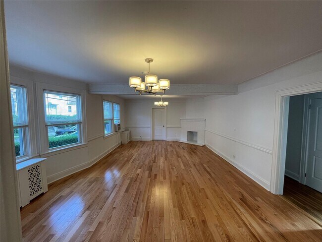 Building Photo - 174 Sedgwick Ave