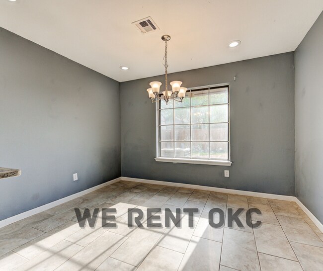 Building Photo - 11308 Bel Air Pl