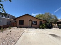 Building Photo - 313 Cornell Dr SE