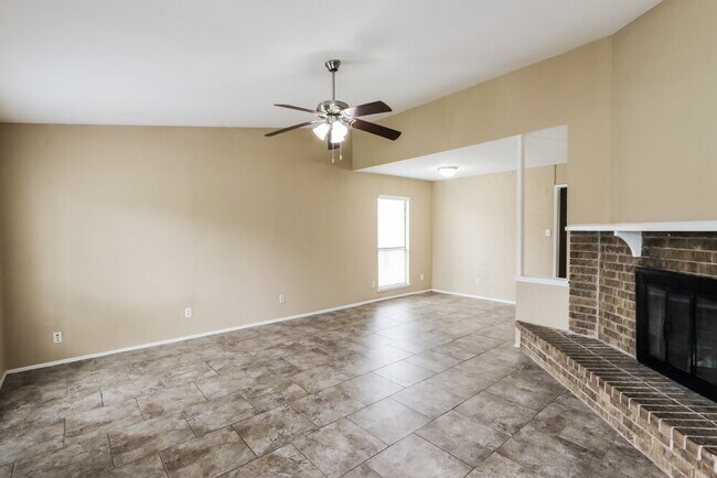 Building Photo - 3809 Hunters Trail