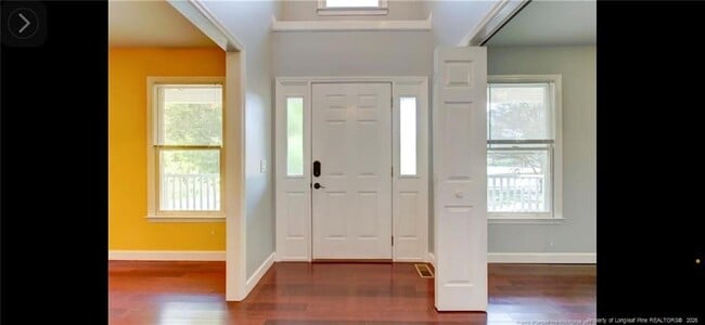 Building Photo - 590 Stoney Creek Dr