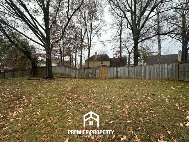 Building Photo - 8842 Aspen View Cove