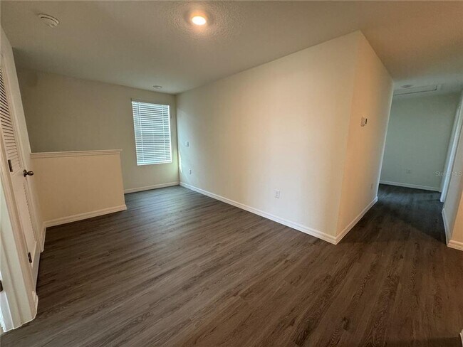 Building Photo - 36033 Sunflower Hl Dr