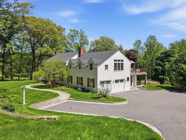 Building Photo - 90 Springhurst Rd