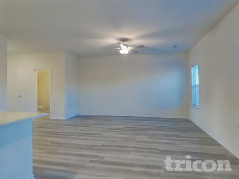 Building Photo - 307 Limestone Cir