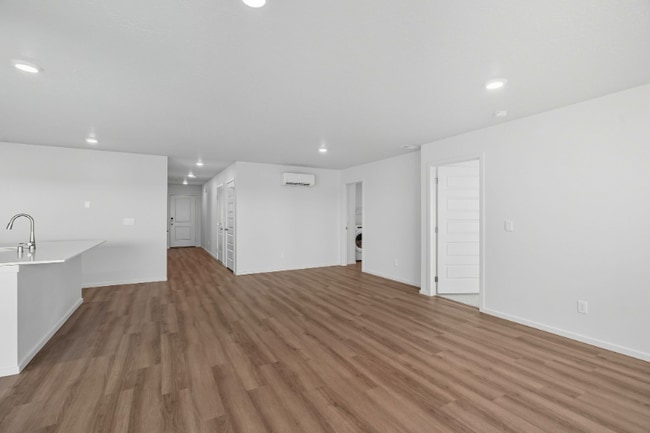 Building Photo - 806 K St