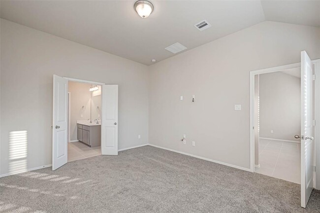 Building Photo - 8910 Oak Ivy Ln