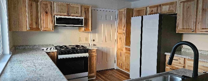 Building Photo - 14 3rd St