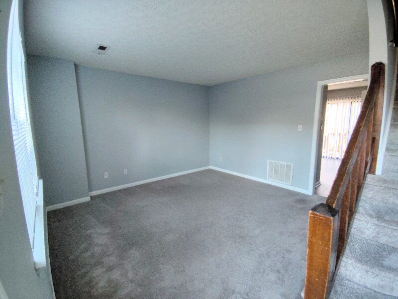 Building Photo - 22 Fonda Dr