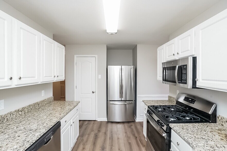 Building Photo - 2099 Prescott Way