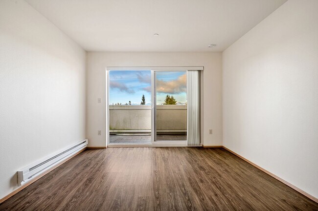 Interior Photo - The Daniels