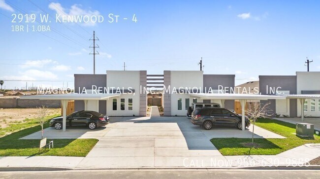 Primary Photo - 2919 W Kenwood St