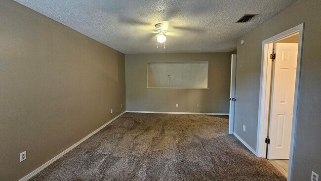 Building Photo - 7655 Melissa Ct