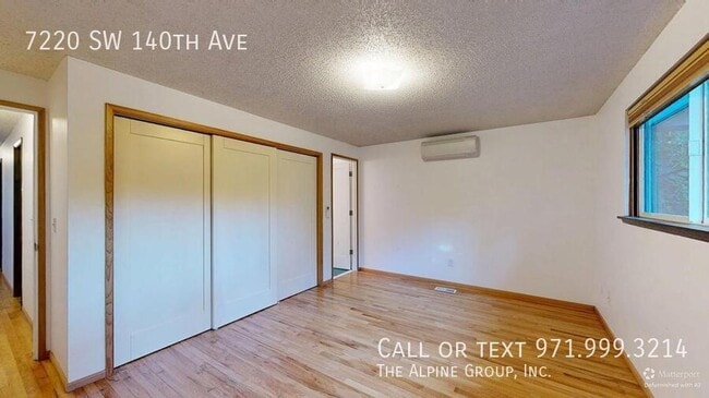 Building Photo - 7220 SW 140th Ave