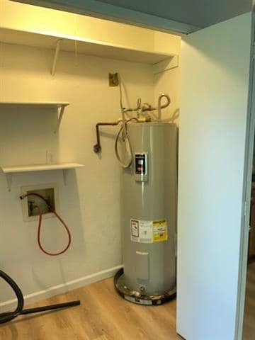 Building Photo - 713 Leading Ln