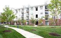 Building Photo - Commons at Potomac Square