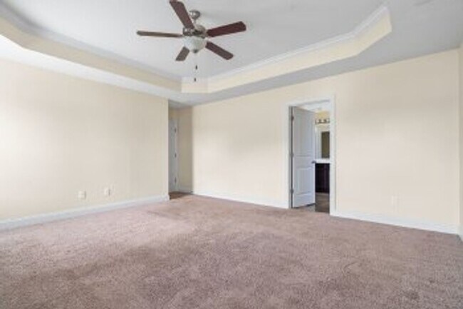 Building Photo - Welcome to Sterling Farms