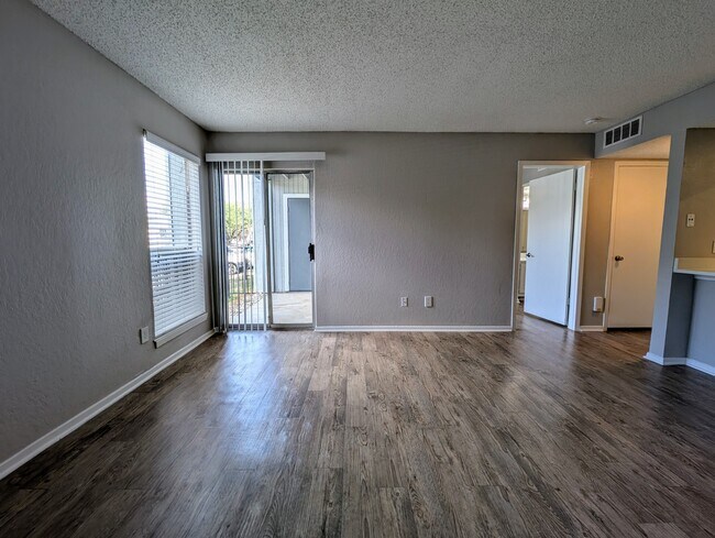 Interior Photo - Grove at Northwest Hills