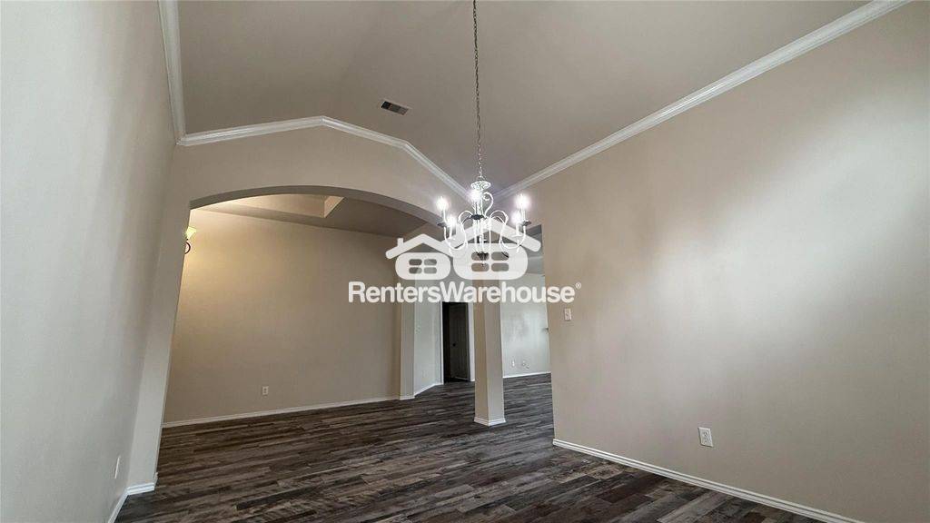 Building Photo - 13615 Evening Wind Dr