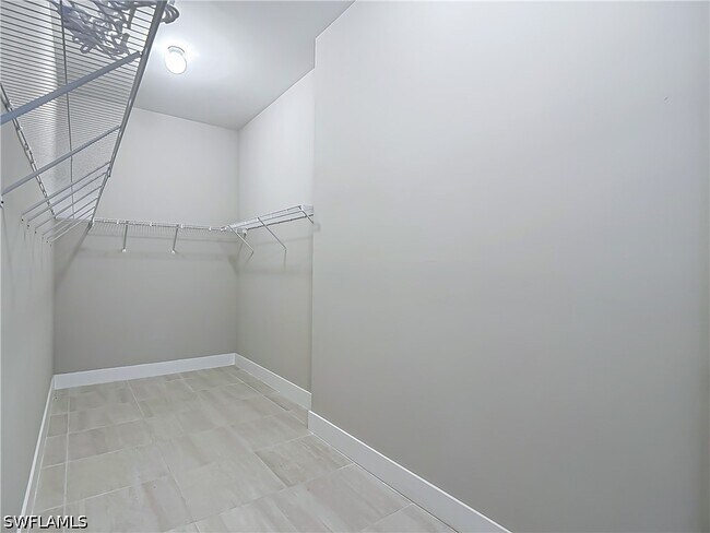 Building Photo - 4909 Gambero Wy