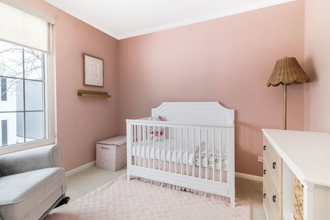 Building Photo - 986 Four Seasons Blvd