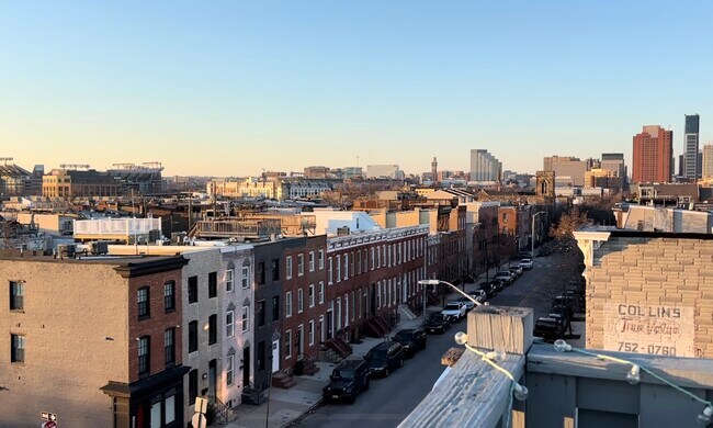 Rooftop deck - 1 E Randall St