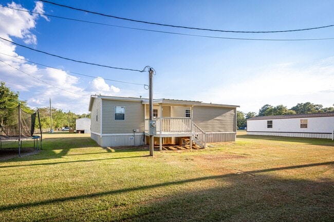 Building Photo - 144 Katie Eubanks Rd