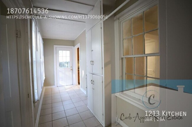 Building Photo - 1213 Kitchen-