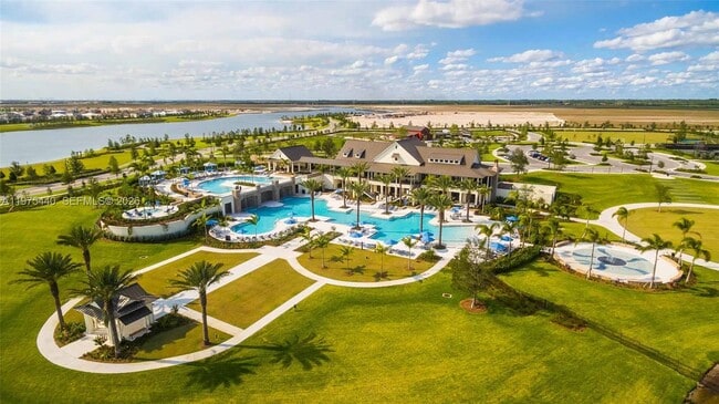 Building Photo - 1200 Sterling Pine Pl