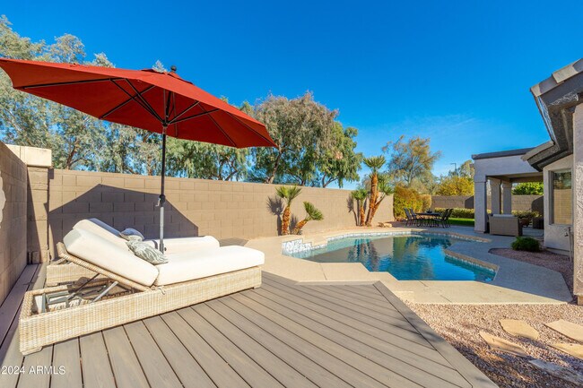 Building Photo - 6768 E Evans Dr