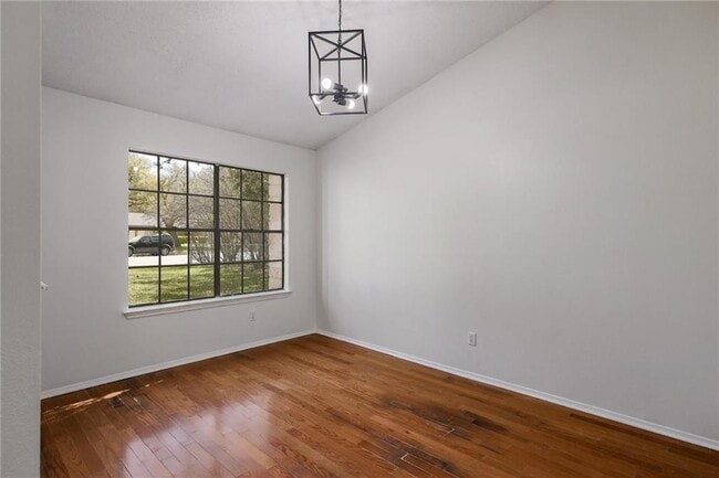 Building Photo - 2502 W Messick Loop