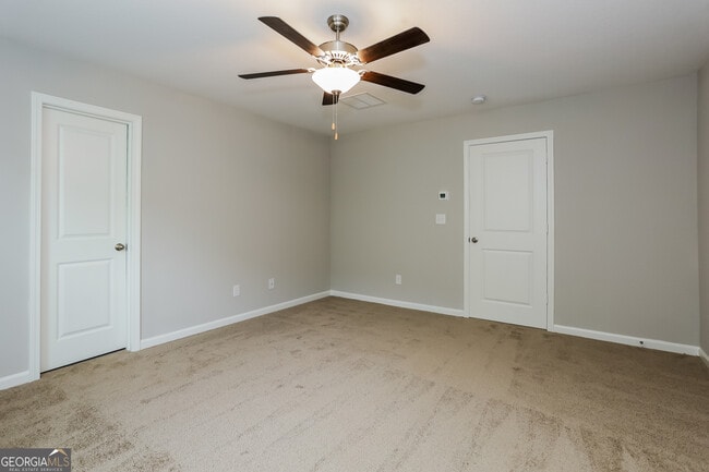 Building Photo - 522 Firethorn Ct