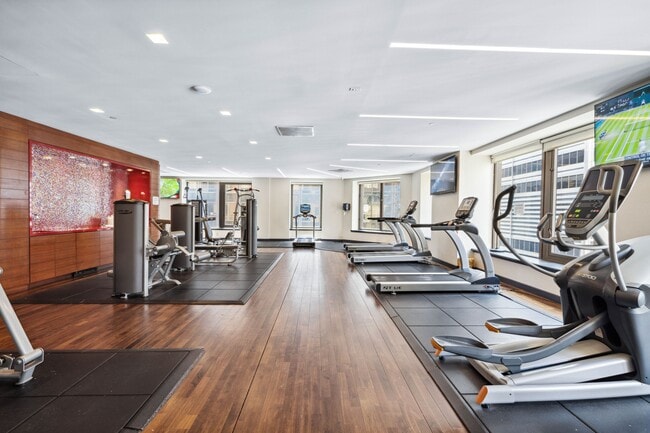 Building Photo - 75 Wall St