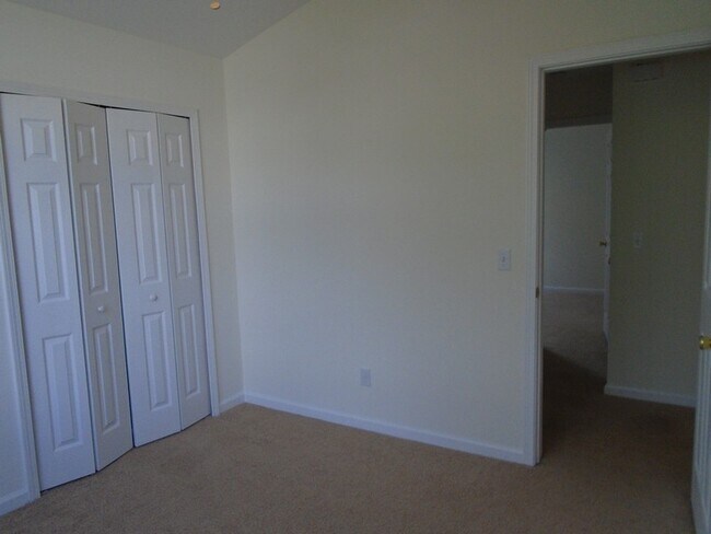 Building Photo - Three bedroom, 2 bath home in Mill Creek at Cypress ridge
