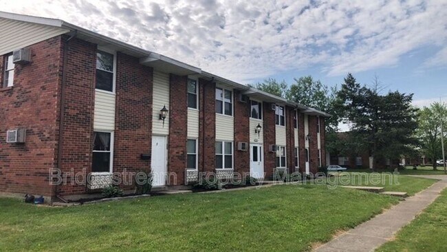 Building Photo - 1299 Sanlor Ave