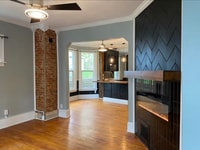 Building Photo - 37 Wyoming St E