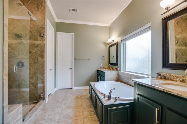 Building Photo - 106 Wester Ross Ln