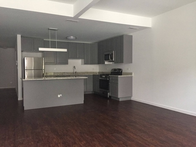 Floorplan - 5524-5526 S. Everett Avenue
