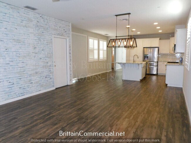 Building Photo - 1702 Brodea Ln