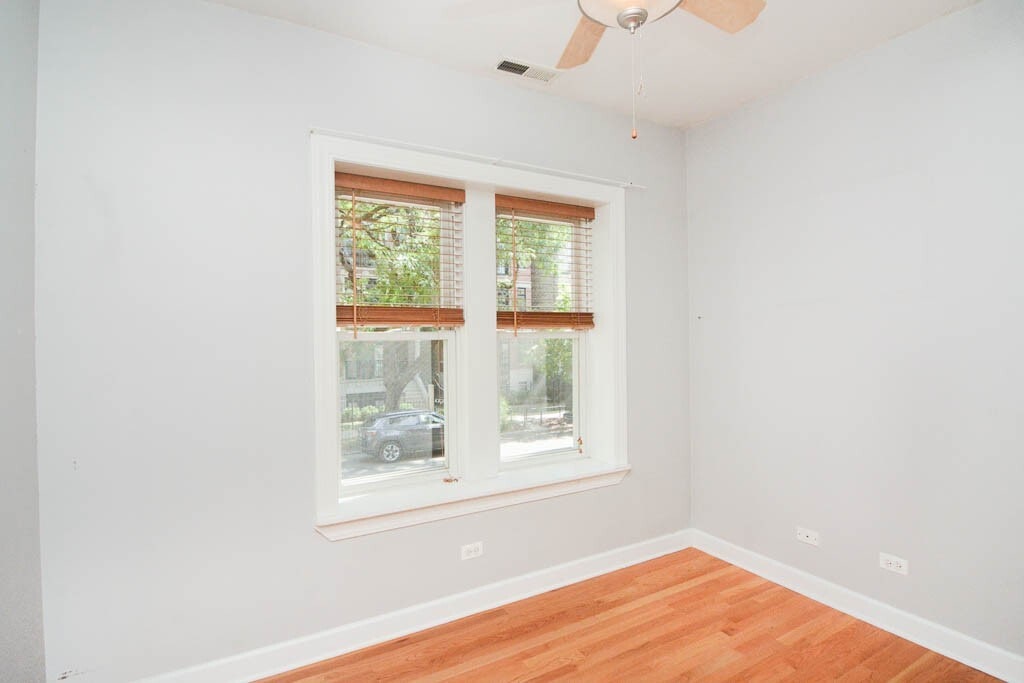 Building Photo - 3237 N Clifton Ave