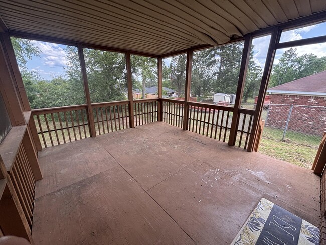 Building Photo - 2706 Crosshaven Dr