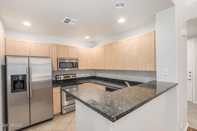 Building Photo - 11640 N Tatum Blvd