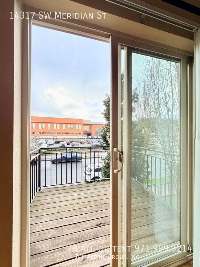 Building Photo - 14317 SW Meridian St