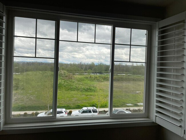 Building Photo - 3507 30th Dr