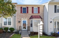Building Photo - Welcome Home!!