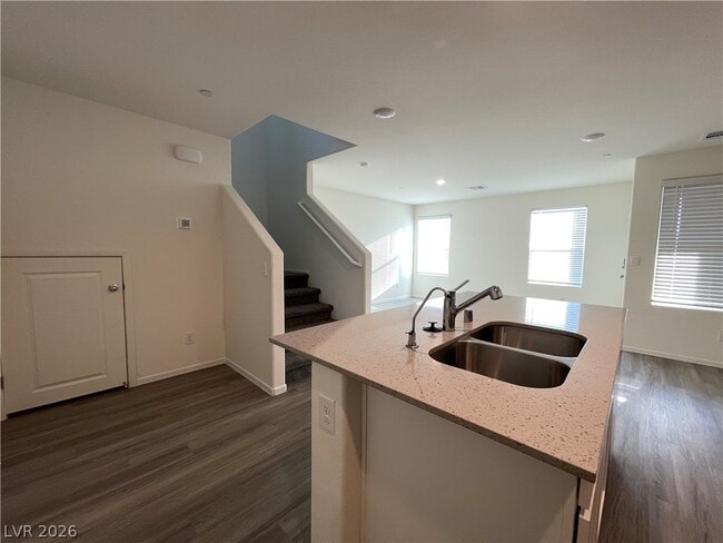Building Photo - 9383 Jade Mesa St